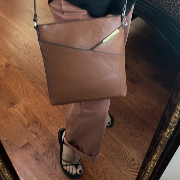 Steve Madden Camel Color Pebbled Grain Faux Leather Crossbody Bag - Picture 3 of 15